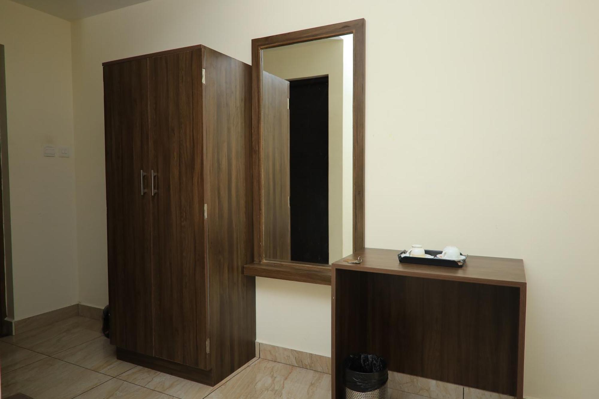 Starwin Residency Villa Ramanathapuram Exterior photo